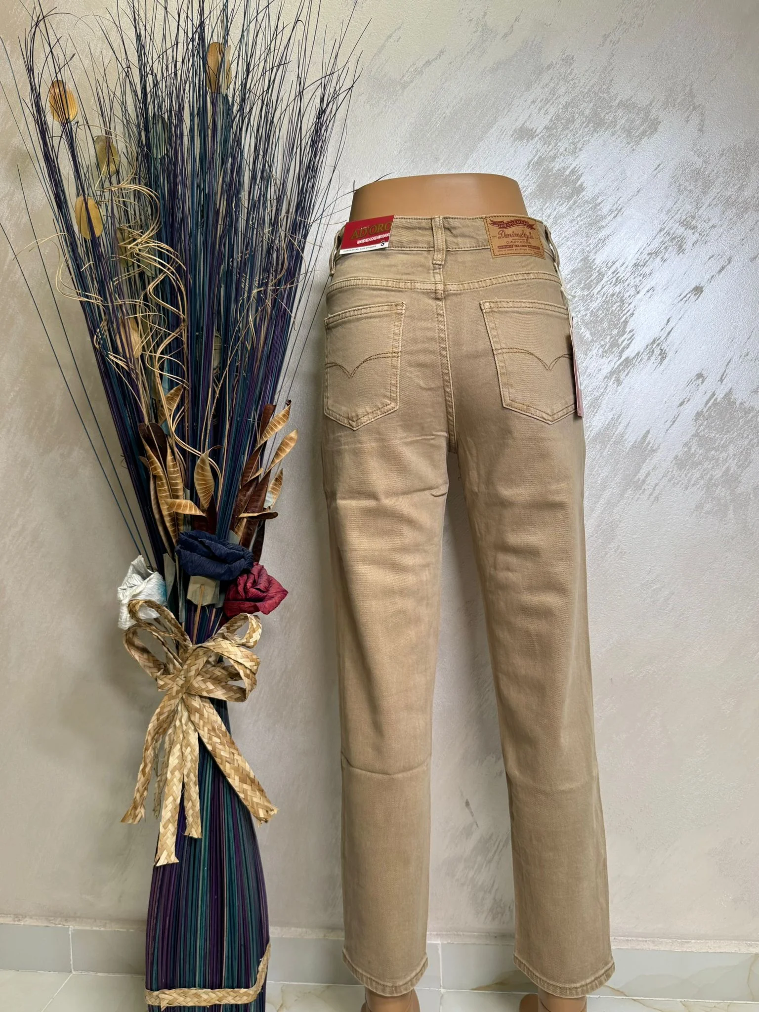 Pantaloni damă tip conic cu talie înaltă