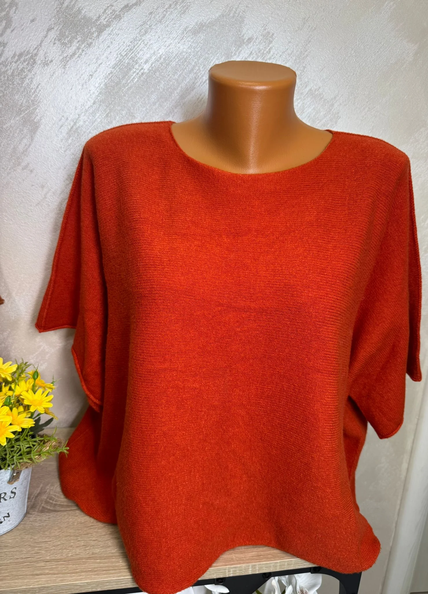 Pulover damă lejer tip poncho, soft touch