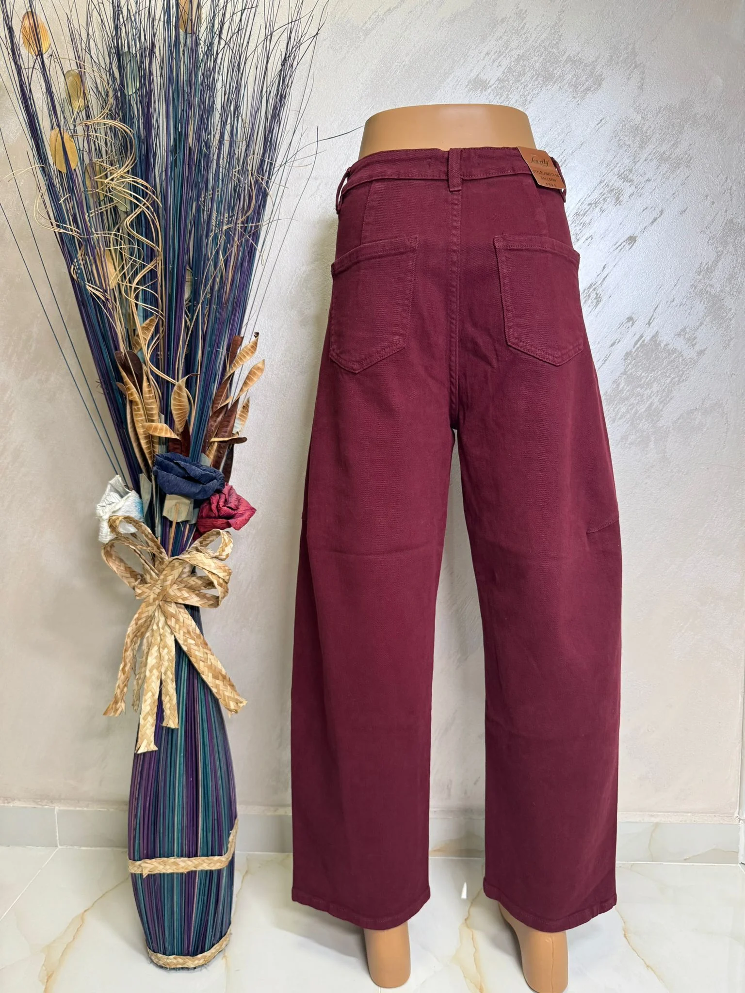 Pantaloni damă stil balon cu talie înaltă